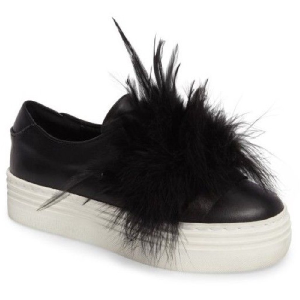 NWT Here/Now Lily Feather Pom Slip On Platform Sneaker Leather Black 6.5